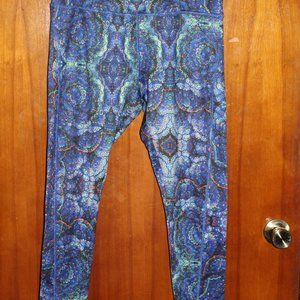 Retired Lula Roe Jordan Exercise Leggings